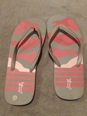 Sweet Forever Camo & Striped Flat Beach Sandals - Women’s 10